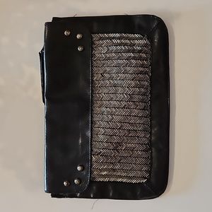 Clutch purse